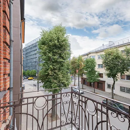 Elegant Center With Free Parking By Polo Aparments Apartment