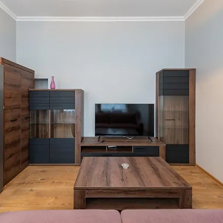 Elegant Center With Free Parking By Polo Aparments * Kaunas