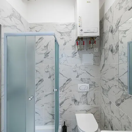 Apartment Elegant Center With Free Parking By Polo Aparments Kaunas